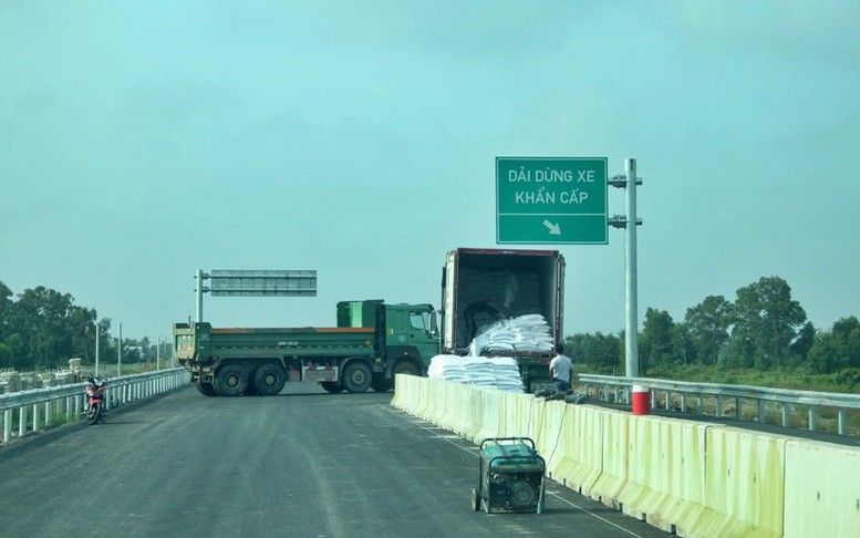 Cà Mau phải bứt phá mạnh mẽ để "vững tin cùng cả nước bước vào kỷ nguyên mới"- Ảnh 13.