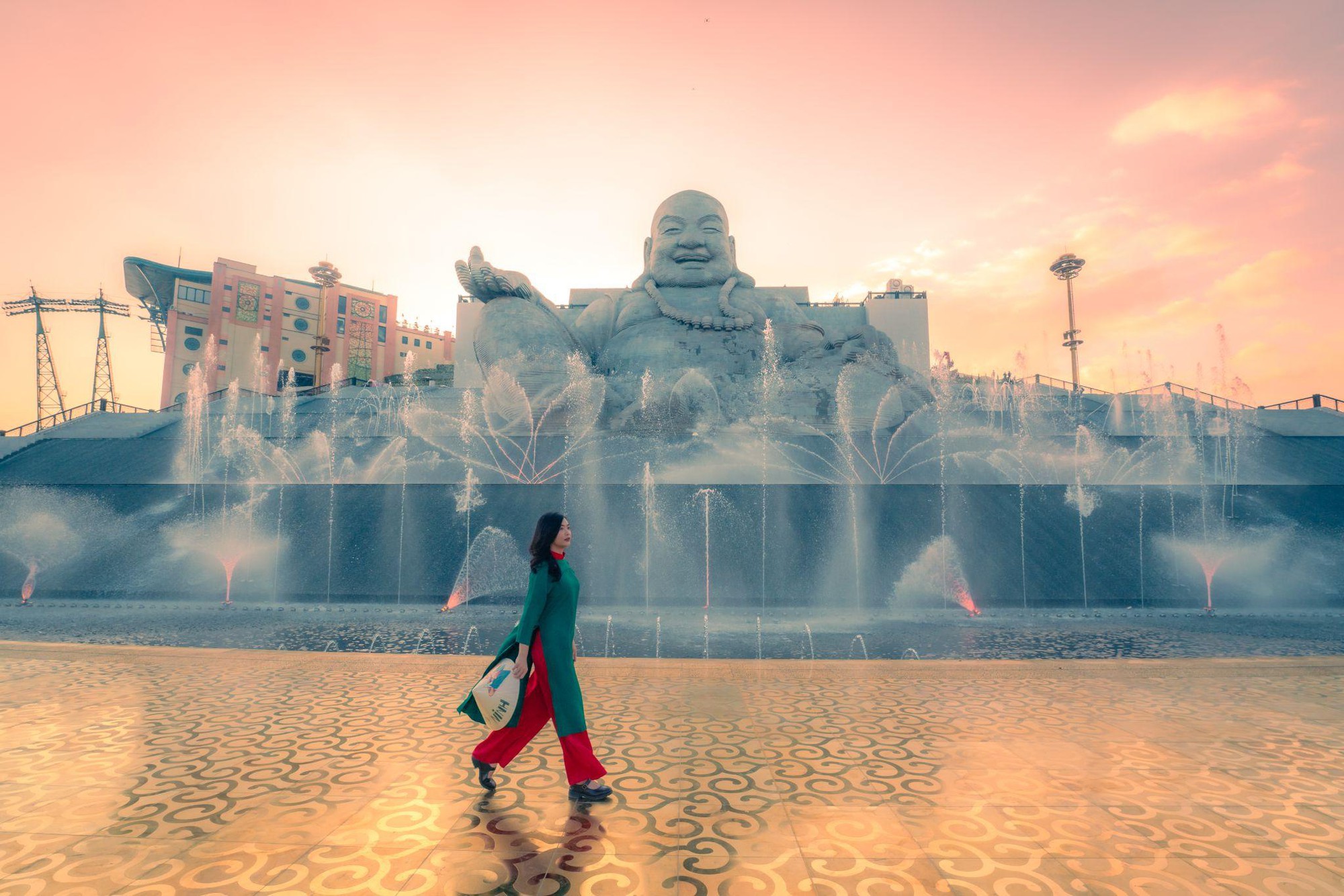 Lên núi Bà Đen “xuyên không” từ quá khứ, hiện tại đến tương lai- Ảnh 4. Lên núi Bà Đen “xuyên không” từ quá khứ, hiện tại đến tương lai- Ảnh 4.