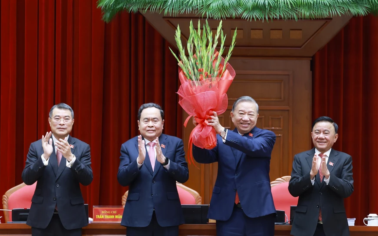 Bài viết của Tổng Bí thư Tô Lâm: TIẾN LÊN! TOÀN THẮNG ẮT VỀ TA!- Ảnh 8.