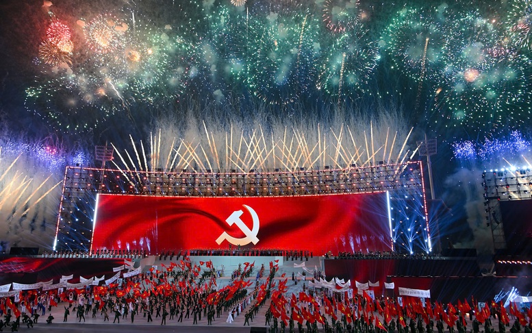 Bài viết của Tổng Bí thư Tô Lâm: TIẾN LÊN! TOÀN THẮNG ẮT VỀ TA!- Ảnh 11.