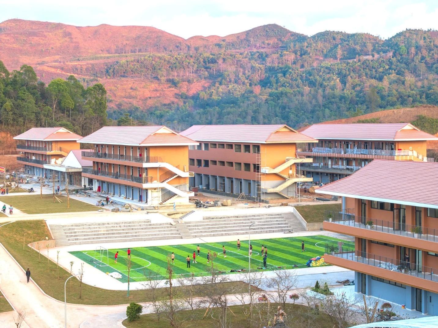 Máy tính bảng, nhạc cụ dân tộc… và ngôi trường “5 sao” hiện đại vùng biên giới Điện Biên- Ảnh 9.