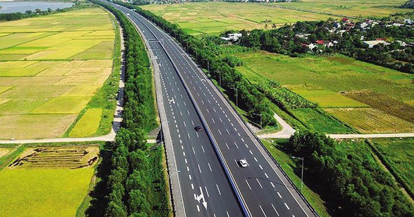 Bộ Xây dựng đề xuất mở rộng 18 đoạn tuyến cao tốc Bắc - Nam từ 4 lên 6 làn xe- Ảnh 1.
