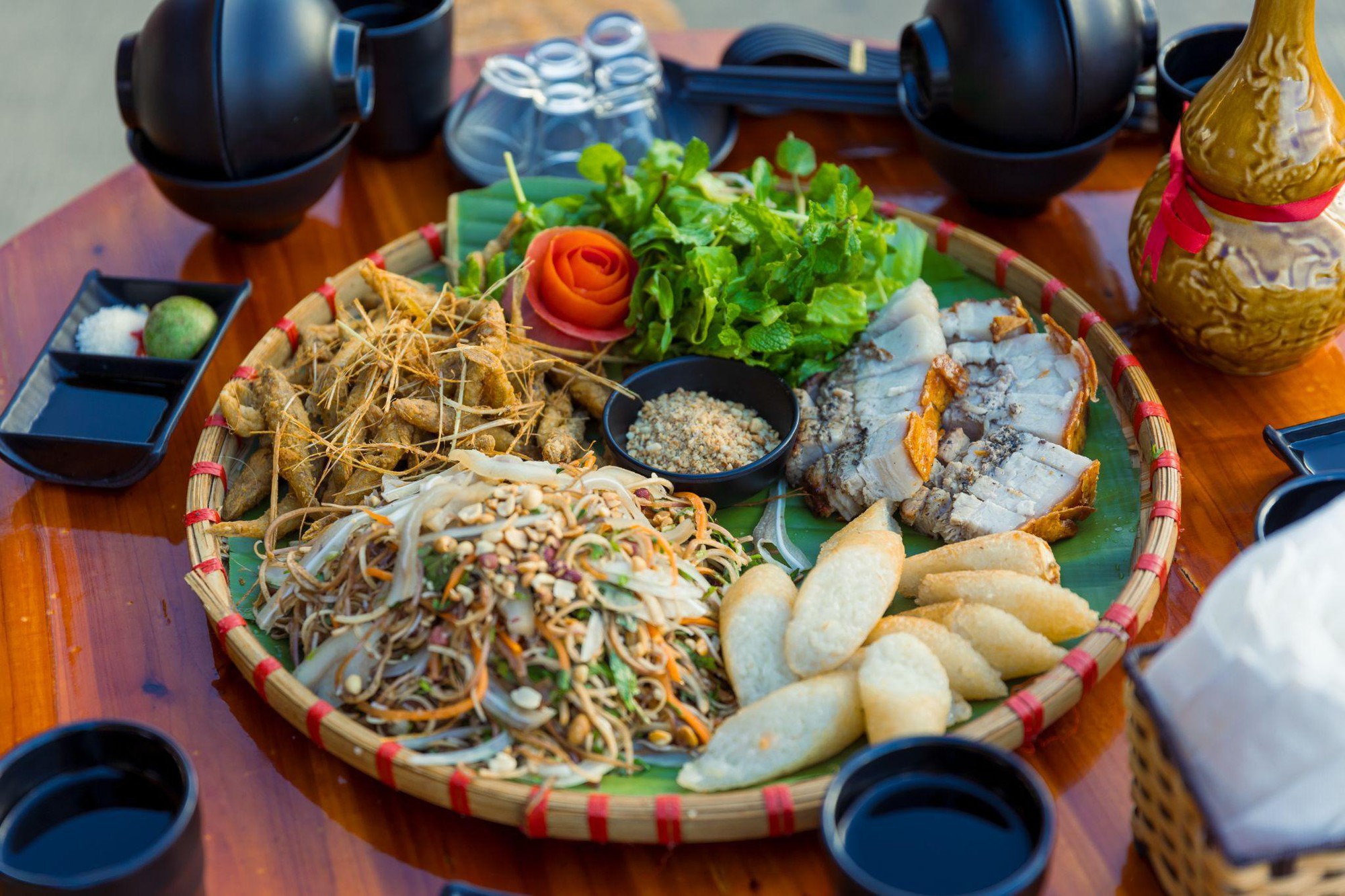 “Chạm” vào biển mây đẹp mê hồn trên đỉnh Fansipan- Ảnh 10.
