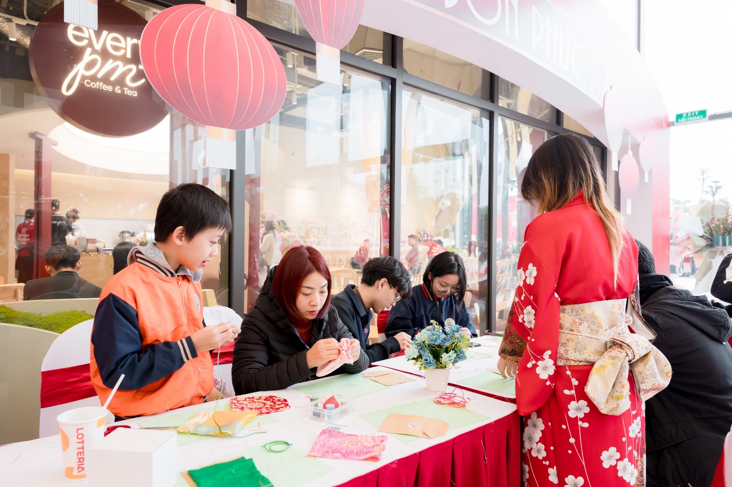 Thêm một trung tâm thương mại đi vào hoạt động tại phía Tây Hà Nội- Ảnh 2.