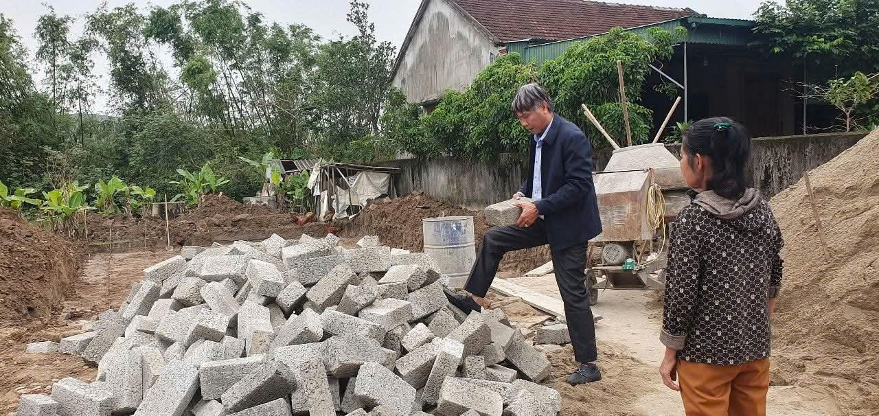 Nghệ An: Bàn giao ngôi nhà Đại đoàn kết số 12 cho người phụ nữ đơn thân- Ảnh 3.