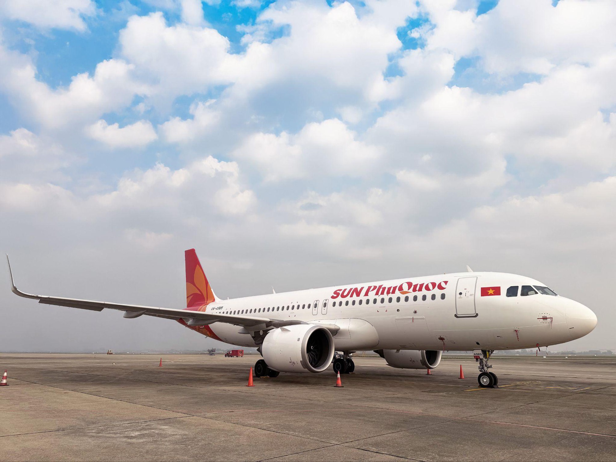 Sun PhuQuoc Airways cán mốc sở hữu 10 tàu bay A320/A321neo hiện đại- Ảnh 1.