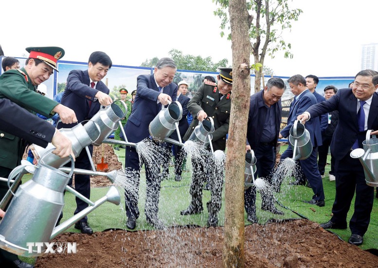 Tổng Bí thư Tô Lâm: Nuôi dưỡng tình yêu thiên nhiên trong mỗi người, nhất là thế hệ trẻ- Ảnh 4.