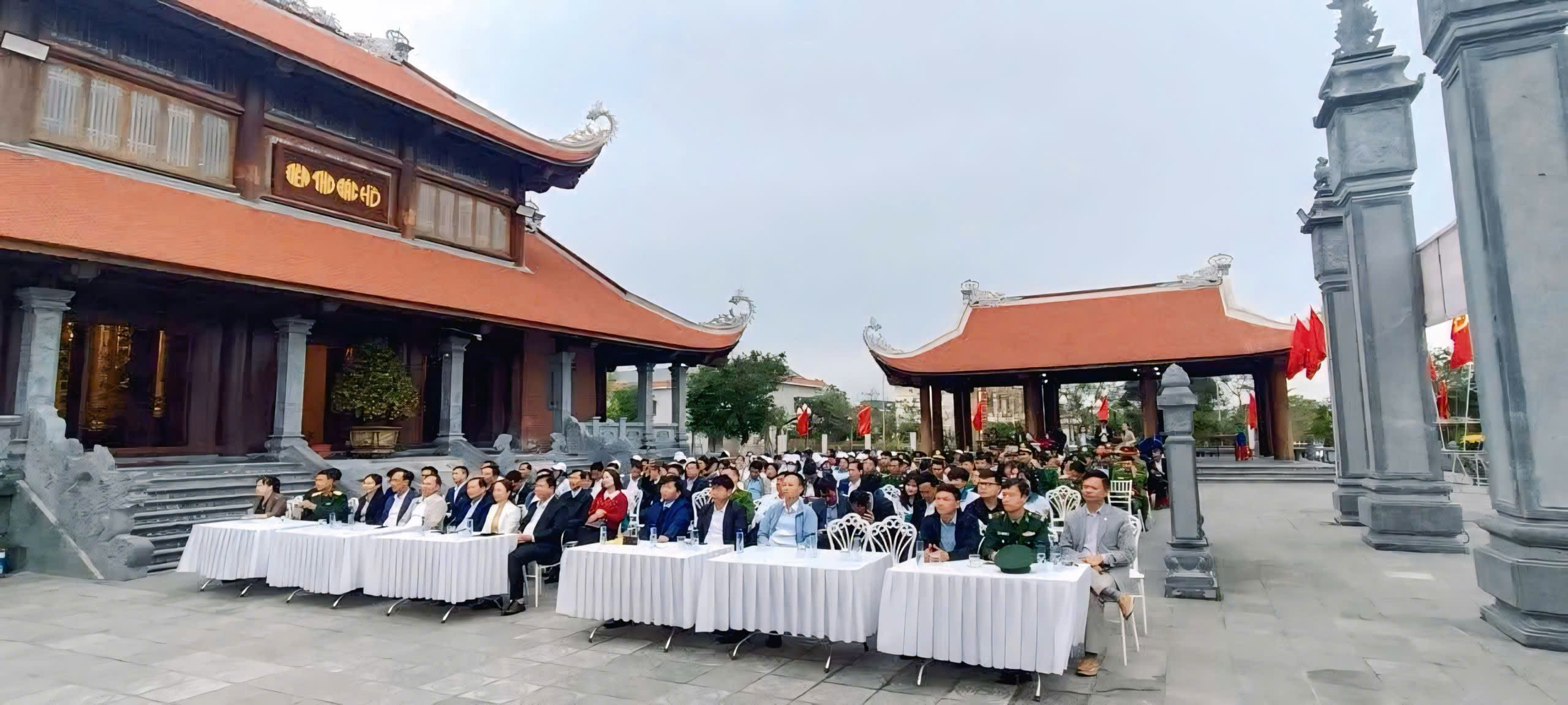 Hưng Yên: Phát động “Tết trồng cây đời đời nhớ ơn Bác Hồ” tại Khu di tích lịch sử quốc gia- Ảnh 3.