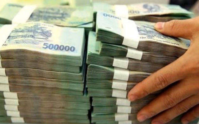 Sự biến động trong bảng xếp hạng thu nhập của nhân viên ngành ngân hàng- Ảnh 1. Sự biến động trong bảng xếp hạng thu nhập của nhân viên ngành ngân hàng- Ảnh 1.