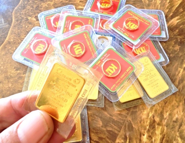 Giá vàng hôm nay 21/3: Giảm thêm 5 triệu đồng/lượng- Ảnh 1. Giá vàng hôm nay 21/3: Giảm thêm 5 triệu đồng/lượng- Ảnh 1.