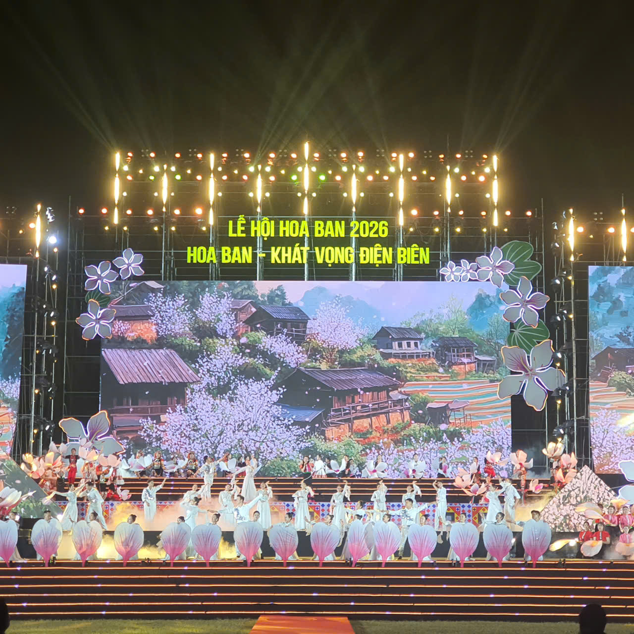 Khai mạc Lễ hội hoa Ban năm 2026 với chủ đề “Hoa Ban - Khát vọng Điện Biên”- Ảnh 5.