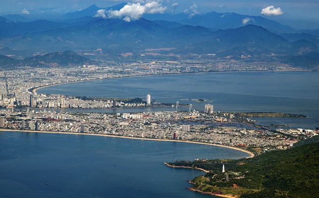 Đà Nẵng: Sơn Trà bước vào 'vùng giá mới' nhờ động lực từ các dự án hạ tầng- Ảnh 2.