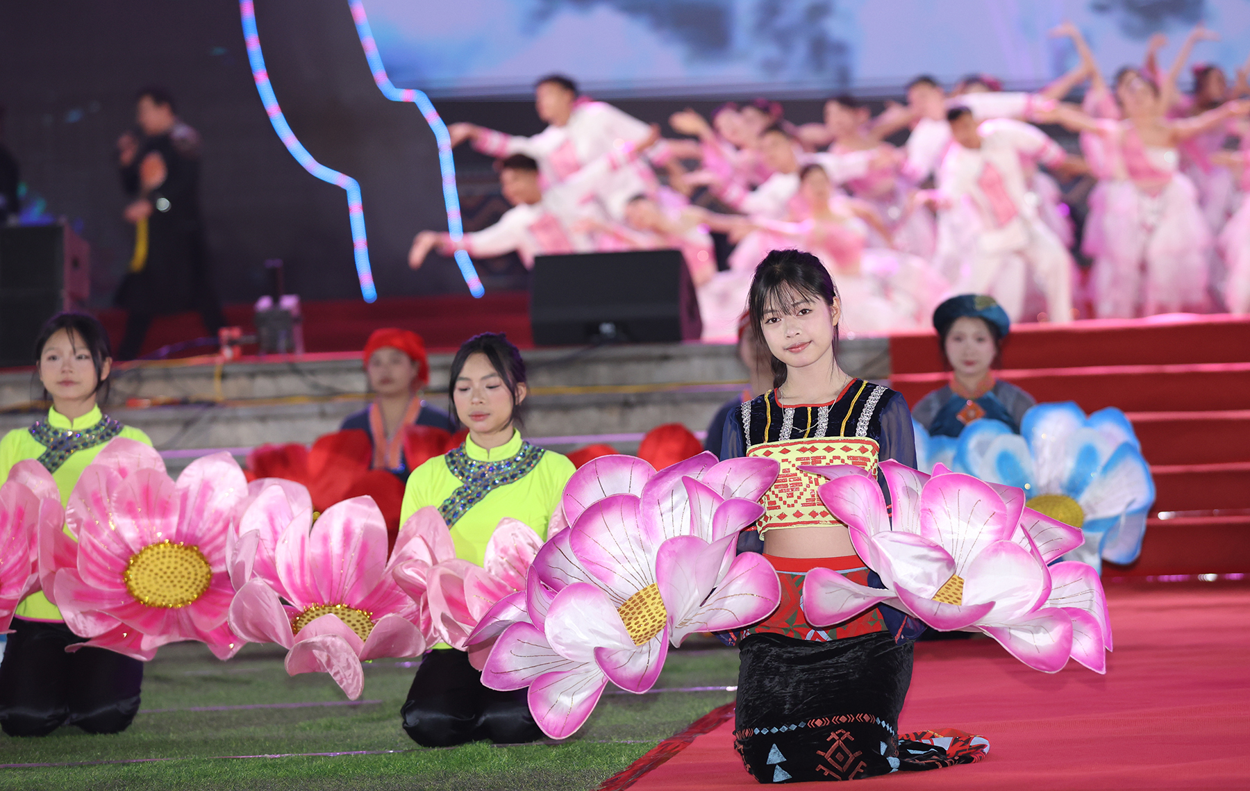 Tưng bừng khai mạc Lễ hội Mùa hè Sa Pa năm 2026- Ảnh 4.