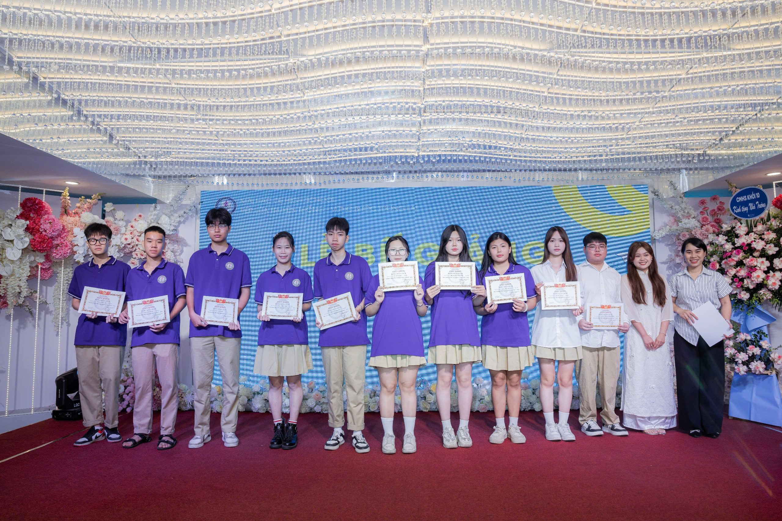 Lễ tổng kết năm học 2025–2026 Trường THPT Mai Hắc Đế: Khép lại một hành trình – Mở ra những ước mơ mới- Ảnh 4.