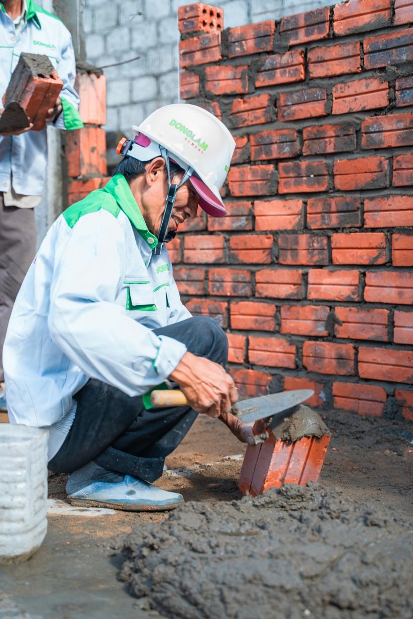 Thước đo từ công trình: Đại lý và thầu thợ nói gì về Xi măng Đồng Lâm?- Ảnh 3. Thước đo từ công trình: Đại lý và thầu thợ nói gì về Xi măng Đồng Lâm?- Ảnh 3.