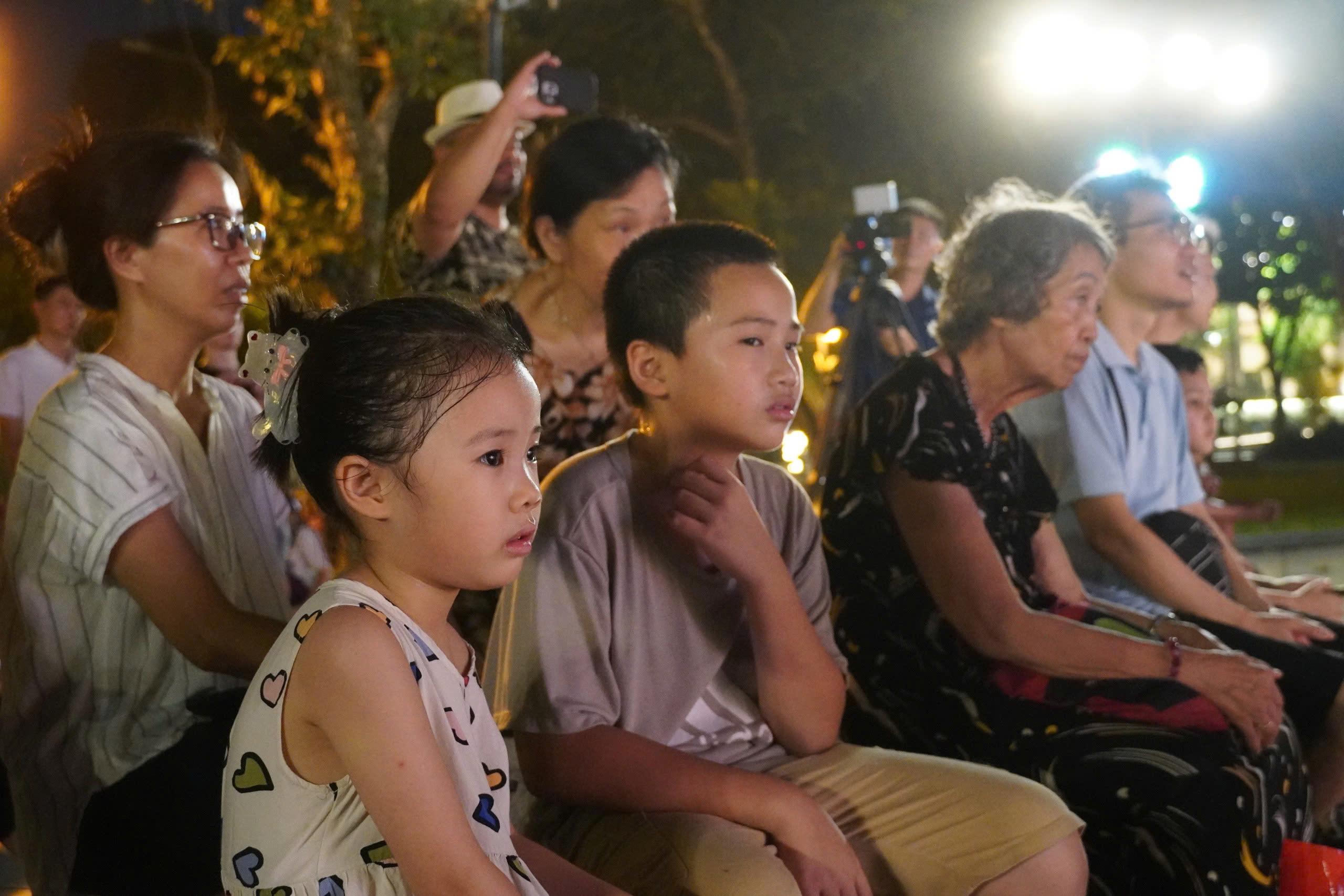 Nghệ thuật “chạm” tới công chúng bằng những thanh âm giàu cảm xúc- Ảnh 5.