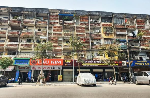 Hà Nội: Hỗ trợ 100% tiền thuê nhà trong 3 năm khi cải tạo chung cư cũ- Ảnh 1.