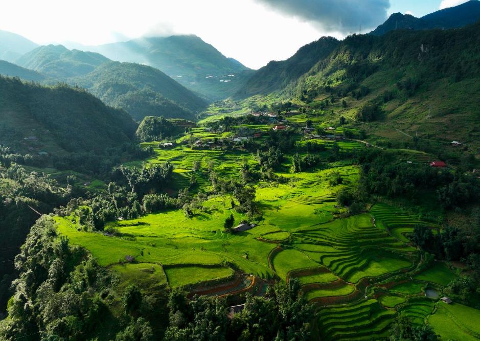 Không phải do không khí mát lạnh, đây mới là lý do chính khiến Sa Pa “gây sốt” giữa mùa hè- Ảnh 1. Không phải do không khí mát lạnh, đây mới là lý do chính khiến Sa Pa “gây sốt” giữa mùa hè- Ảnh 1.