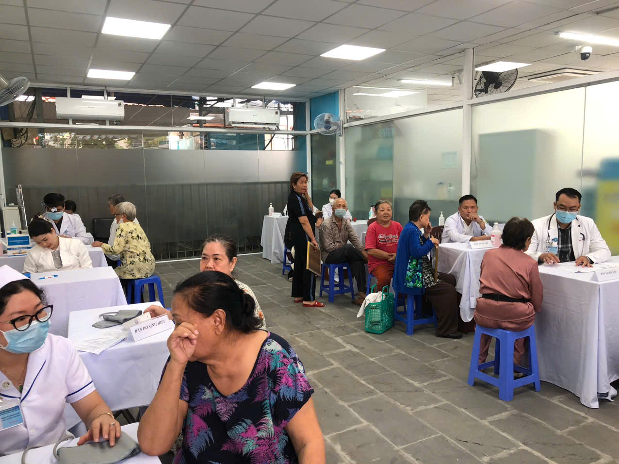 TP. HCM: Ấm tình kính lão, vẹn nghĩa chăm sóc sức khỏe người cao tuổi ở phường Bình Thới- Ảnh 11.