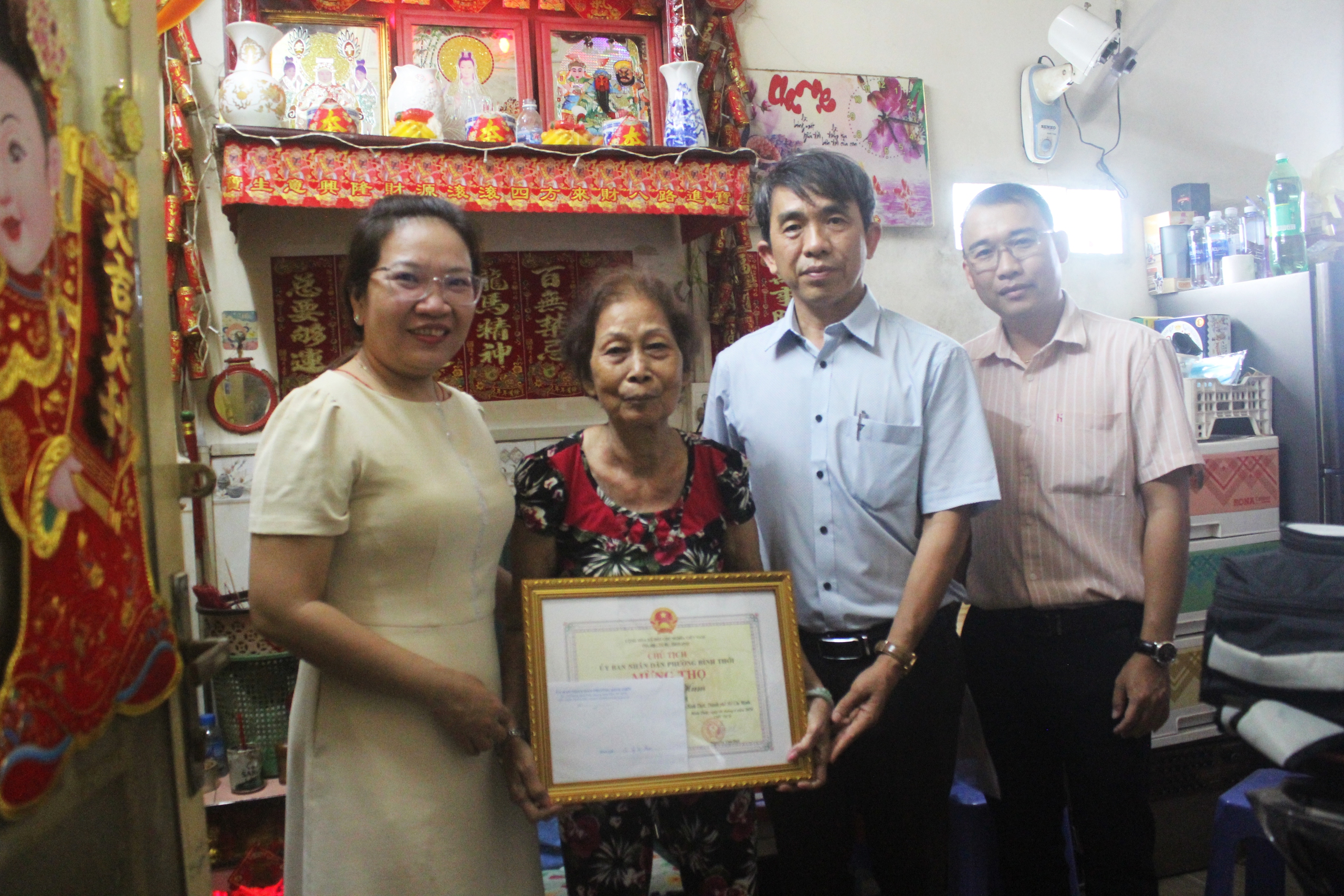 TP. HCM: Ấm tình kính lão, vẹn nghĩa chăm sóc sức khỏe người cao tuổi ở phường Bình Thới- Ảnh 5.