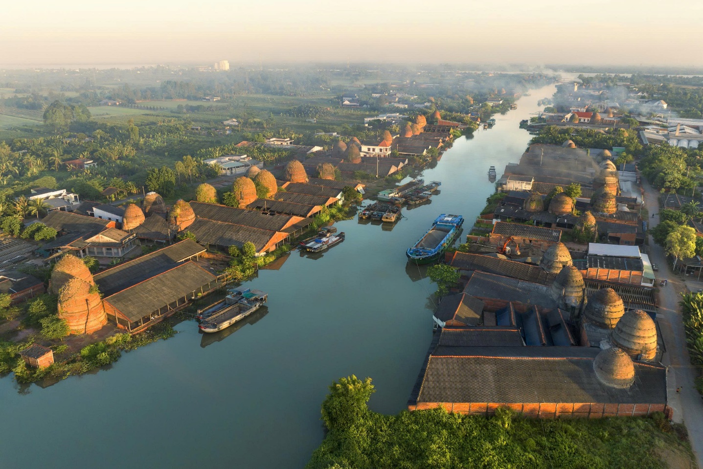 Trăn trở “không ai chọn nghỉ lại Vĩnh Long” của lãnh đạo tỉnh và lời giải từ cái bắt tay giữa T&T Group - Hilton- Ảnh 4.
