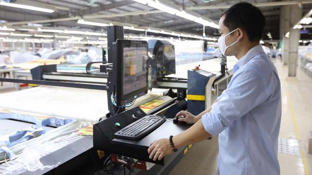 Hà Nội triển khai đợt cao điểm 100 ngày thúc đẩy chuyển đổi số toàn diện - Ảnh 1.