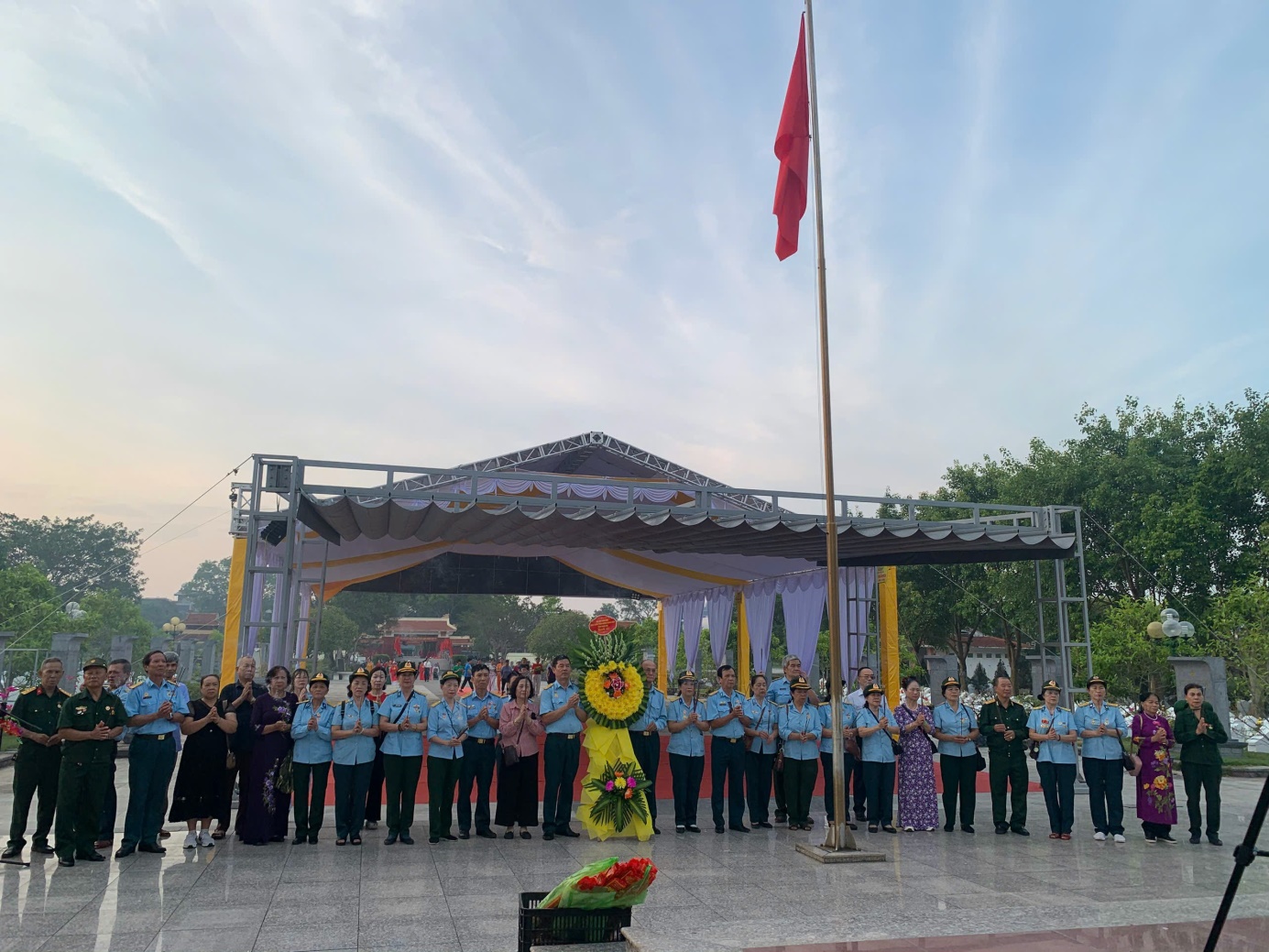 Hành trình tri ân, tiếp nối mạch nguồn lịch sử - Ảnh 1.