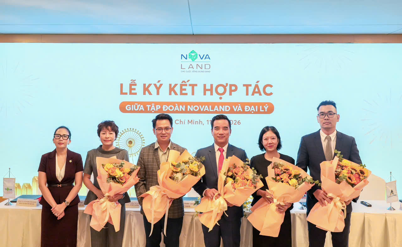 Ký kết hợp tác gần 50 đại lý, Novaland từng bước phục hồi hoạt động kinh doanh - Ảnh 1.