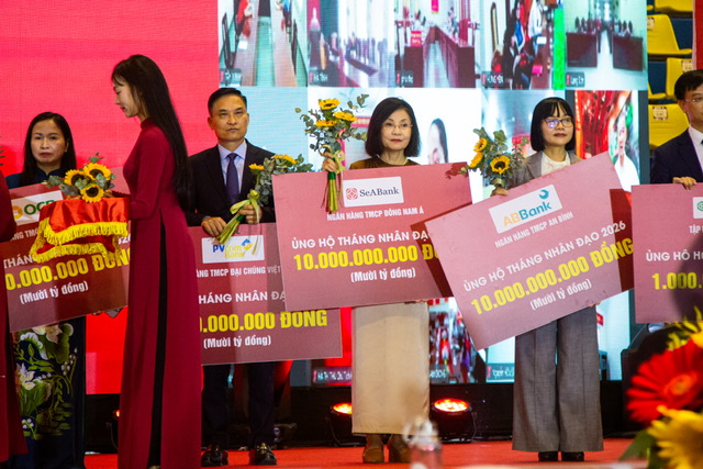 SeABank ủng hộ 10 tỷ đồng hưởng ứng Tháng Nhân đạo năm 2026 - Ảnh 2.
