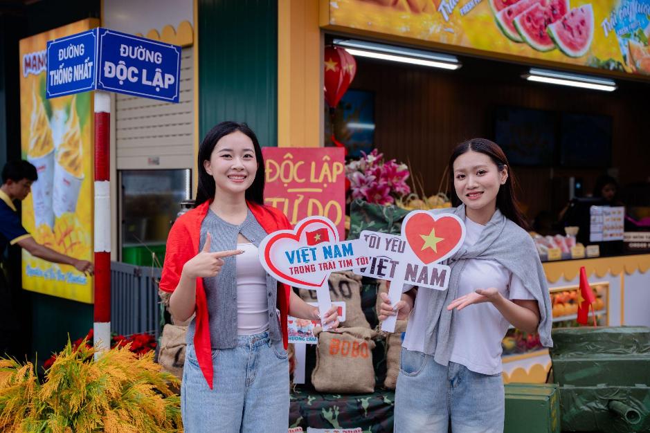 Hot nhất Nam bộ dịp 2/9, núi Bà Đen đón hàng nghìn khách đến check-in cờ hoa, đi 3 phiên chợ lá liên tiếp- Ảnh 5.