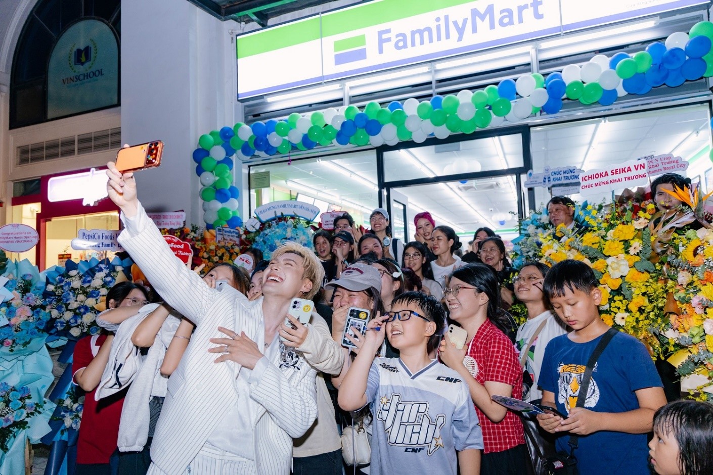 FamilyMart hòa vào nhịp sống Hà Nội mang tới những tiện lợi “chuẩn gu”- Ảnh 7.