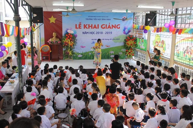 Trường Tiểu học Bình Minh (Hoàn Kiếm - Hà Nội): Mái trường chắp cánh tương lai cho những “mầm xanh” thiệt thòi  - Ảnh 1.