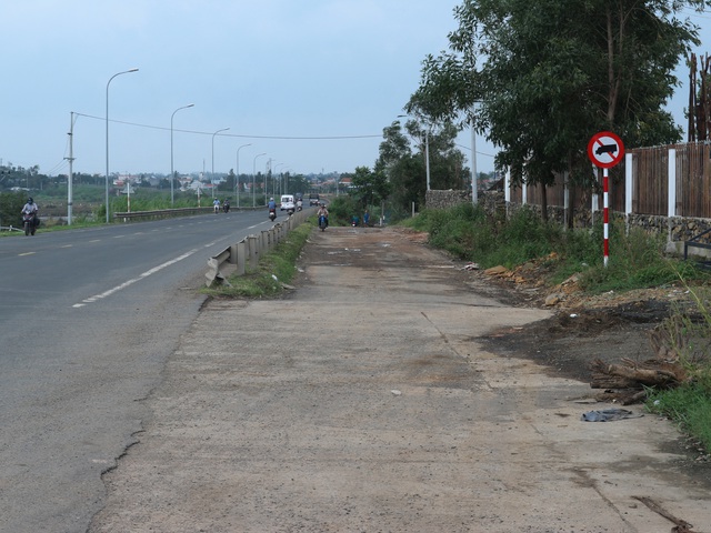 Việc “cấm đường” tại thôn Phú Vang, xã Bình Kiến (Tuy Hòa - Phú Yên): Cần một tiếng nói chung “có tình - có lý”  - Ảnh 2.