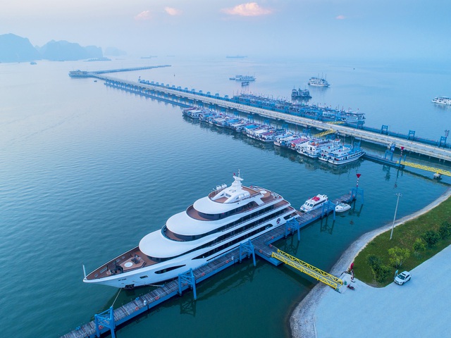WTA vinh danh Cảng tàu khách quốc tế Hạ Long là 'Cảng tàu khách hàng đầu châu Á' - Ảnh 3.