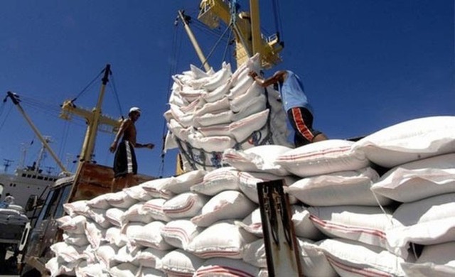 Giá trị xuất khẩu gạo đạt 2,61 tỷ USD trong 10 tháng năm 2020 - Ảnh 1.