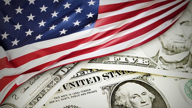 Quốc Hội Mỹ thông qua gói cứu trợ kinh tế 900 tỷ USD - Ảnh 1.