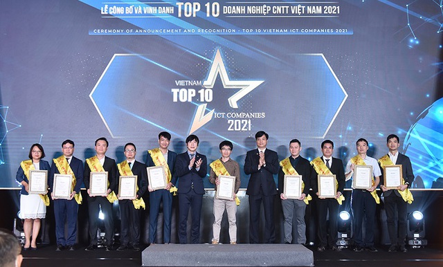 EVNICT đạt danh hiệu Top 10 doanh nghiệp Công nghệ thông tin Việt Nam năm 2021 - Ảnh 1.