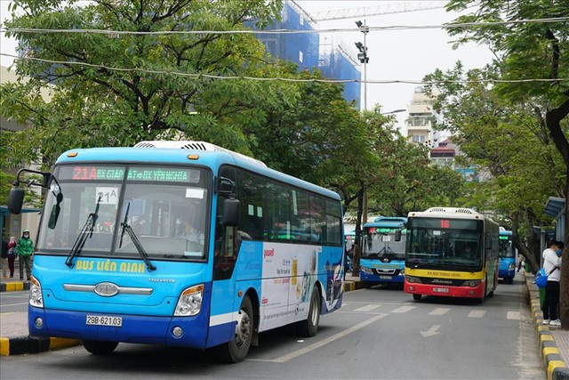 Đề xuất cho hoạt động vận tải công cộng Hà Nội hoạt động trở lại - Ảnh 1.