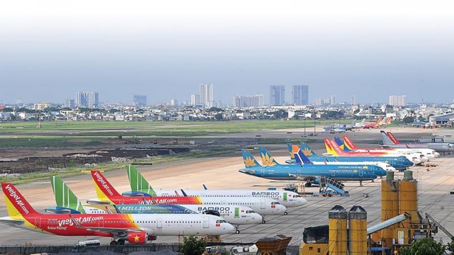 Quảng Nam: Quy định tạm thời mở đường bay nội địa chở khách đảm bảo kiểm soát dịch COVID-19 - Ảnh 1.