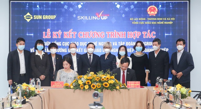 Tập đoàn Sun Group và Tổng cục Giáo dục nghề nghiệp ký kết hợp tác ngày 26/11