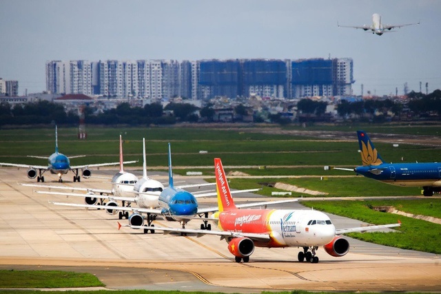 Từ đầu năm 2022, Cục Hàng không đề xuất mở lại các chuyến bay quốc tế thường lệ - Ảnh 1.