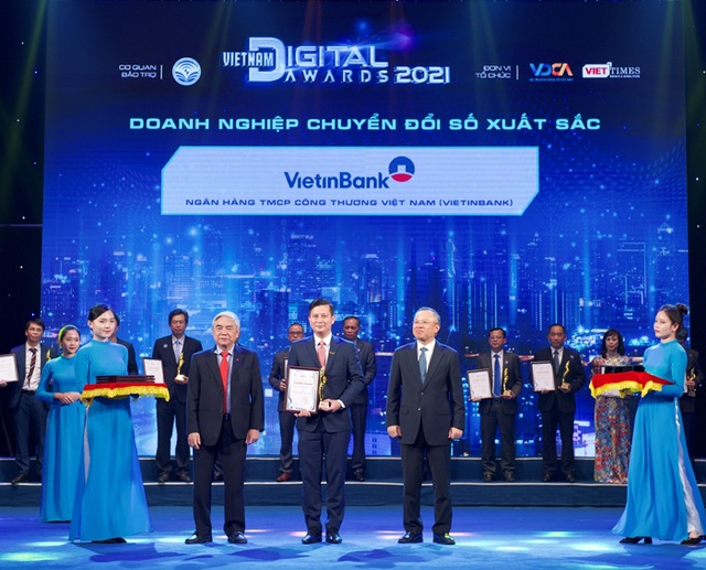 VietinBank được vinh danh Doanh nghiệp chuyển đổi số xuất sắc Việt Nam năm 2021 - Ảnh 1.