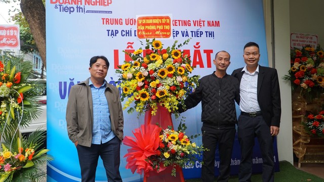 Ra mắt Văn phòng đại diện Tạp chí Doanh nghiệp và Tiếp thị tại Lào Cai - Ảnh 9.