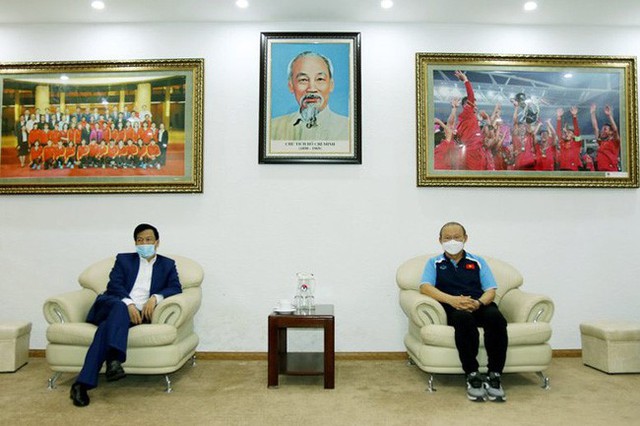 Bóng đá Việt Nam hướng tới mục tiêu lớn trong năm 2021 - Ảnh 1.
