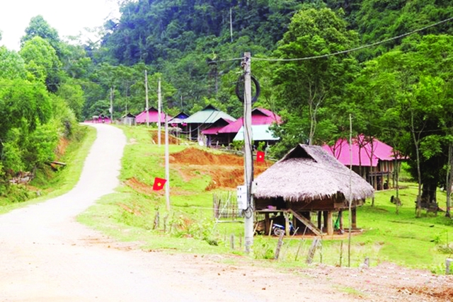 Xây dựng nông thôn mới ở xã Bát Mọt (Thường Xuân - Thanh Hóa): Một điển hình hấp dẫn nhìn từ thôn bản  - Ảnh 1.