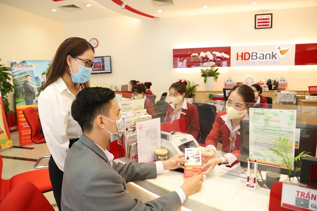 HDBank tiếp tục đẩy mạnh hỗ trợ doanh nghiệp cung cấp dược, thiết bị - vật tư y tế - Ảnh 2.