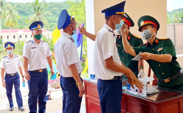 Kiên Giang: Hơn 2.000 cử tri xã đảo Thổ Châu tham gia bỏ phiếu bầu cử  - Ảnh 2.