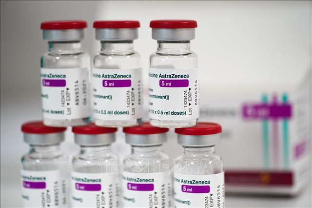 AstraZeneca đạt doanh thu 275 triệu USD nhờ vaccine COVID-19 - Ảnh 1.