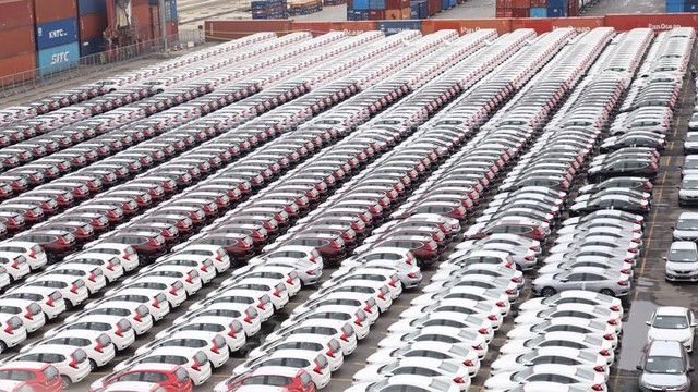 Bất chấp COVID, người Việt chi hơn 1,46 tỷ USD nhập khẩu ô tô “ngoại” - Ảnh 1.