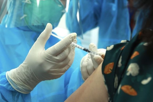  Gần 3,8 triệu liều vắc xin COVID-19 đã tiêm ở Việt Nam - Ảnh 1.